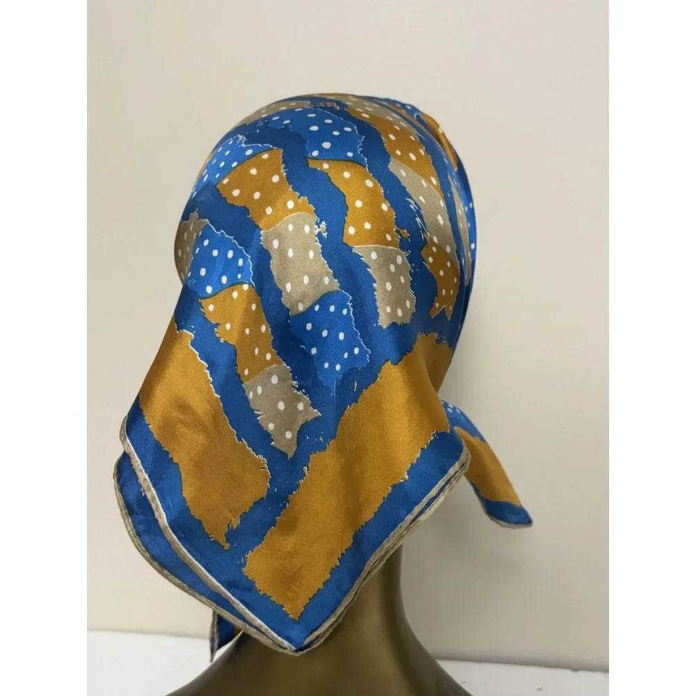 Vera Neumann 60s Mod Scarf Square 23
